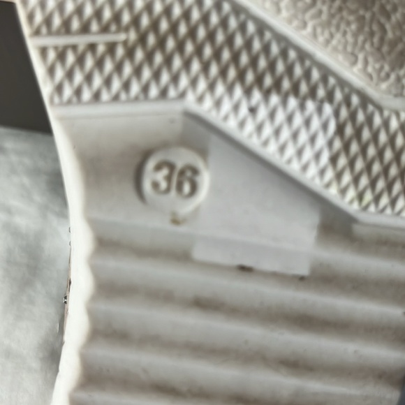 Patrizia “Geva” Spring Step Beige loafers embellished with tiny stones - Picture 4 of 7